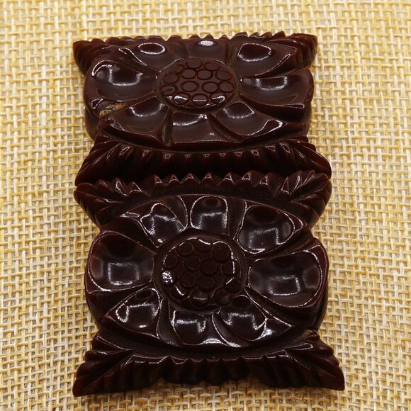 1930-50s Bakelite Elaborate Flower Carved Chocolate Brown Belt Buckle main image 8